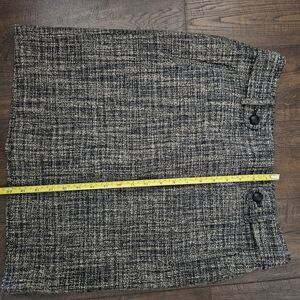 Banana Republic Black and Cream Tweed Skirt
